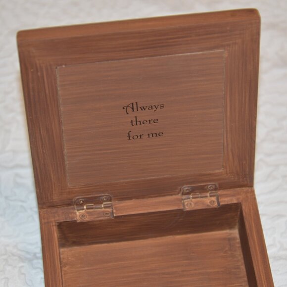 Willow Tree Quiet Strength Horse and Girl Keepsake Box - Picture 6 of 13